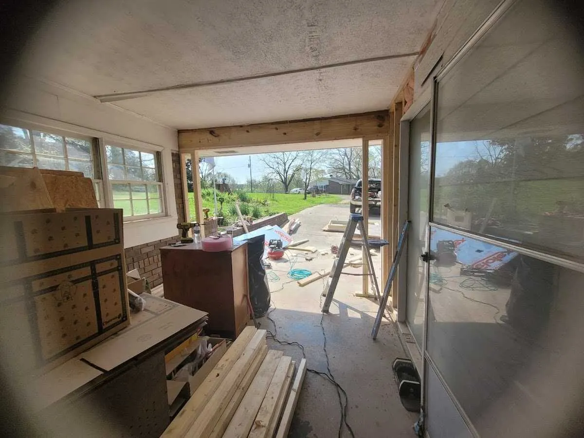 Air movers and dehumidifier for Drying & Dehumidification in Eunice